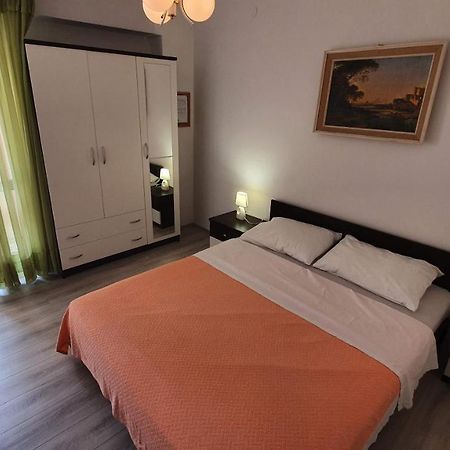 Double Rooms With Terrace Tomica Baška Eksteriør billede