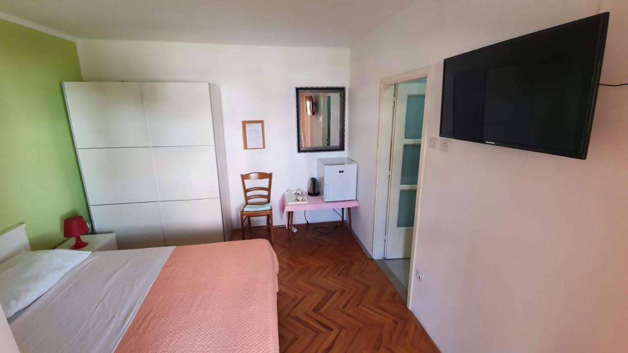 Double Rooms With Terrace Tomica Baška Eksteriør billede