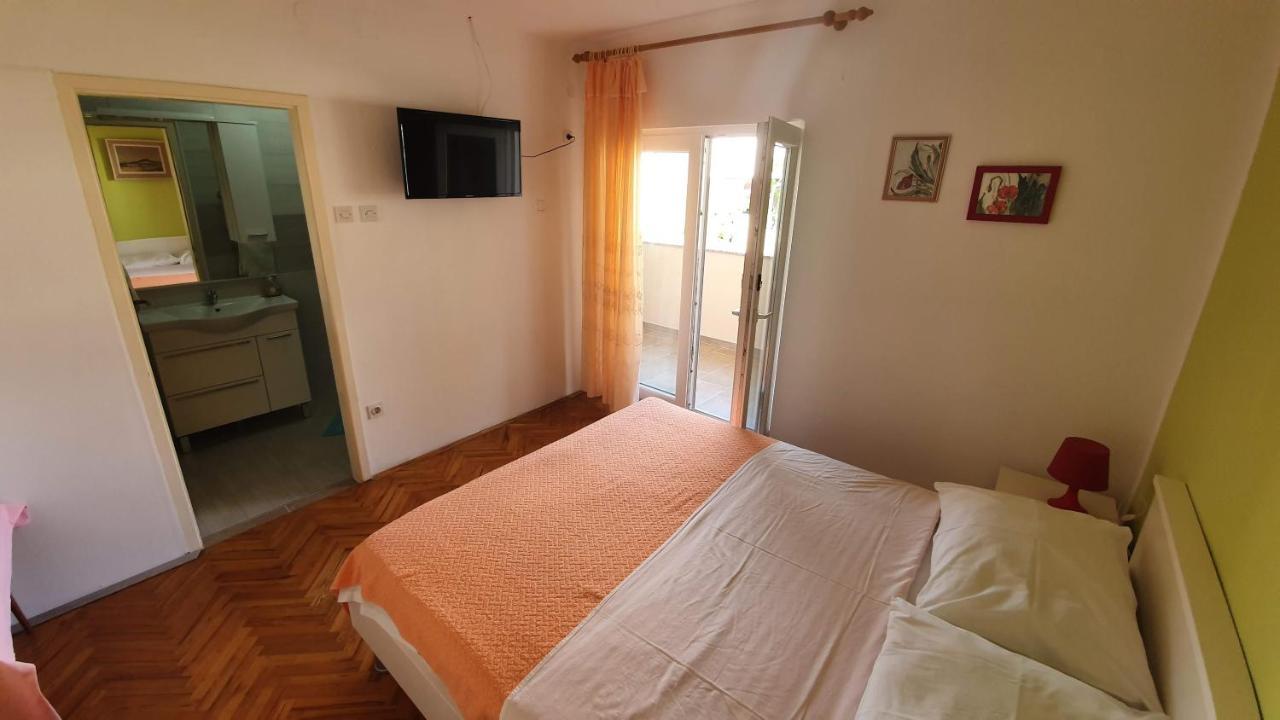 Double Rooms With Terrace Tomica Baška Eksteriør billede