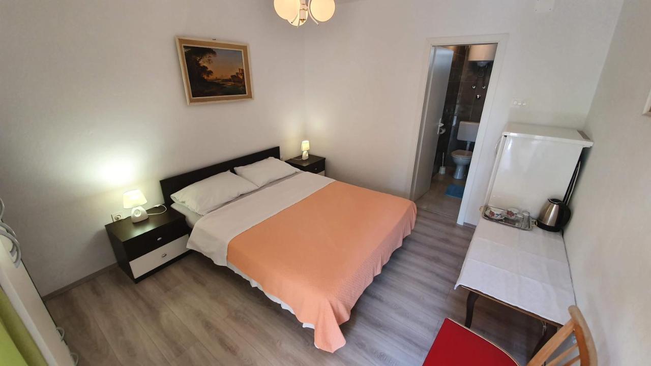 Double Rooms With Terrace Tomica Baška Eksteriør billede